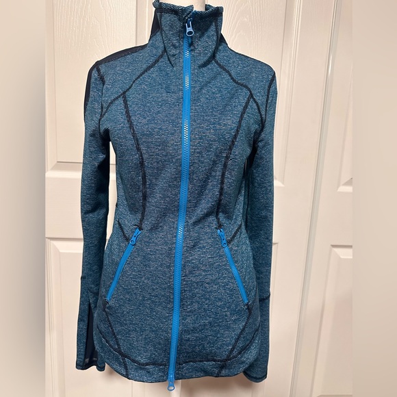 Zella Navy Mesh/ Blue white stripes Zip Up Jacket *2 Way Zipper, size S - Picture 5 of 7